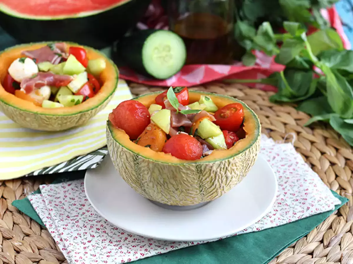 Melonsallad i melonhalvor - foto 2