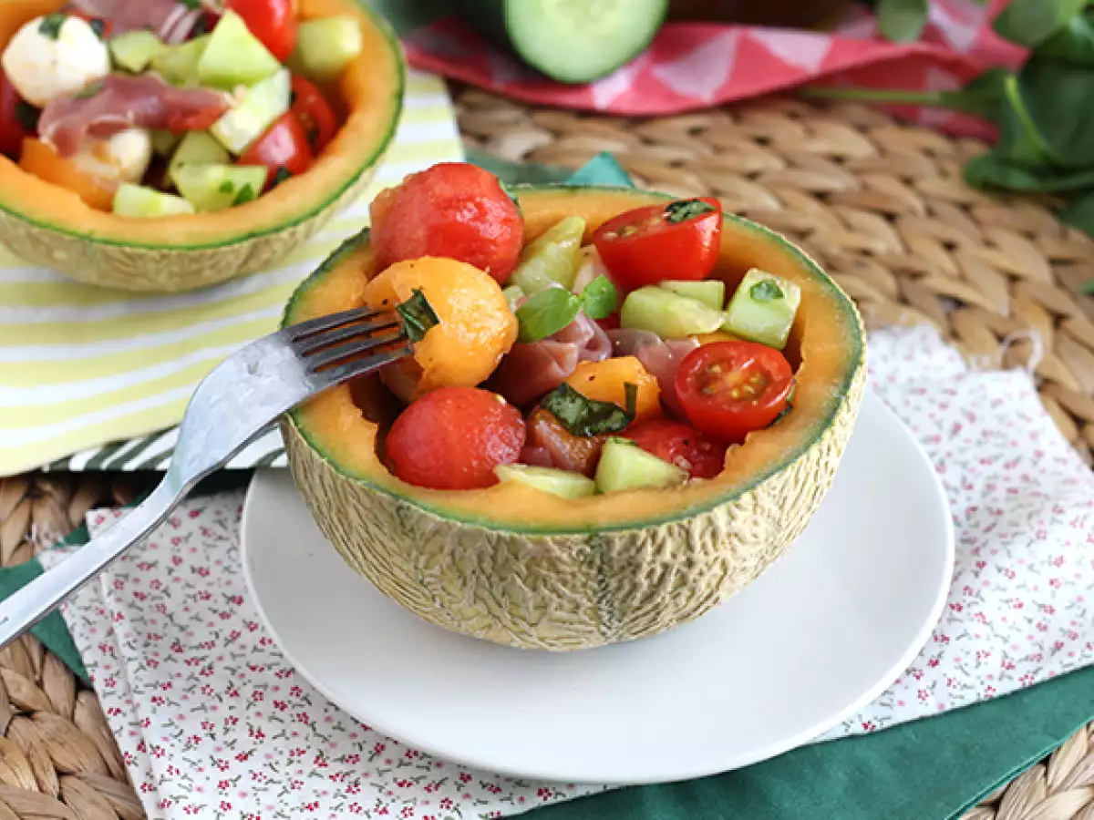 Melonsallad i melonhalvor - foto 3