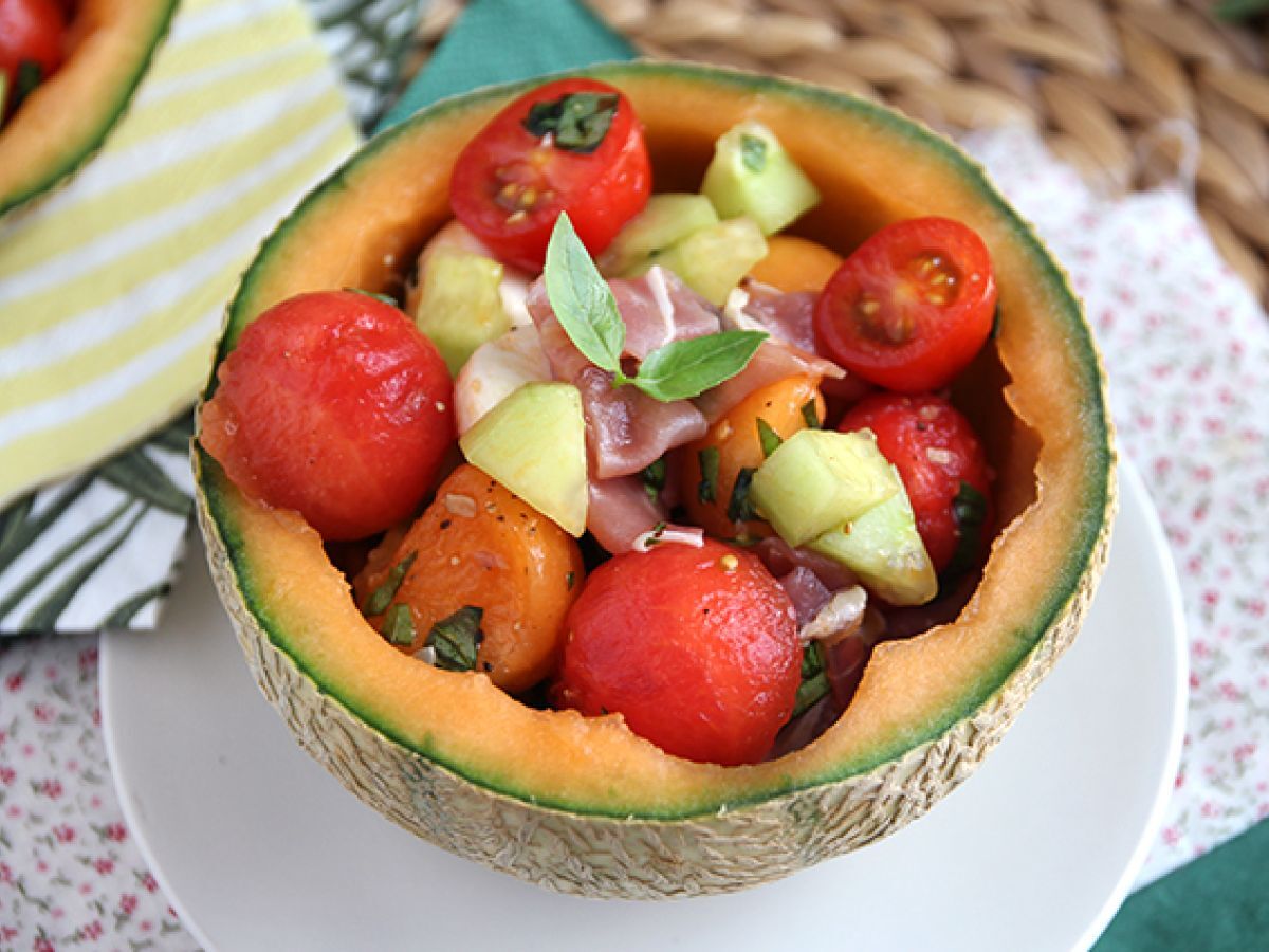 Melonsallad på melon