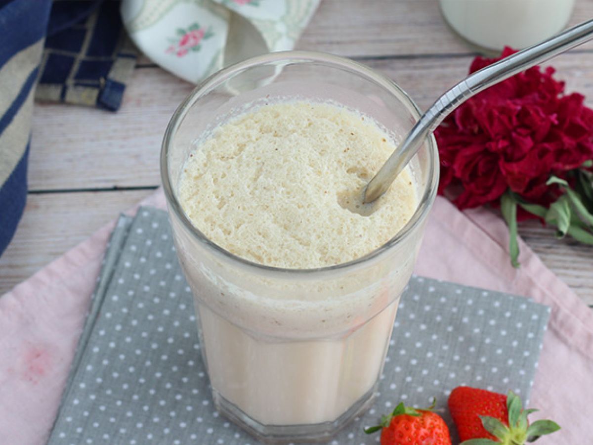 Milkshake med jordgubbar och vanilj - foto 2