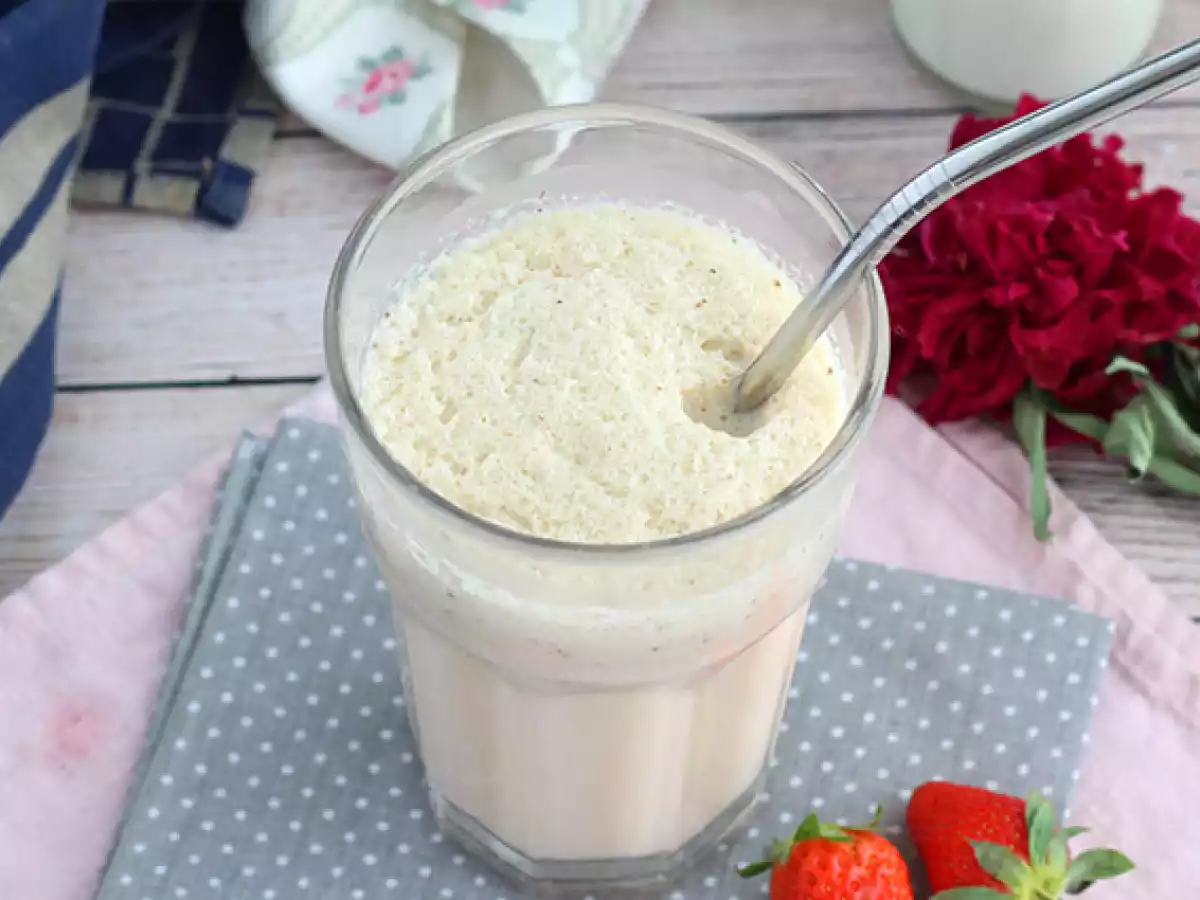 Milkshake med jordgubbar och vanilj - foto 2