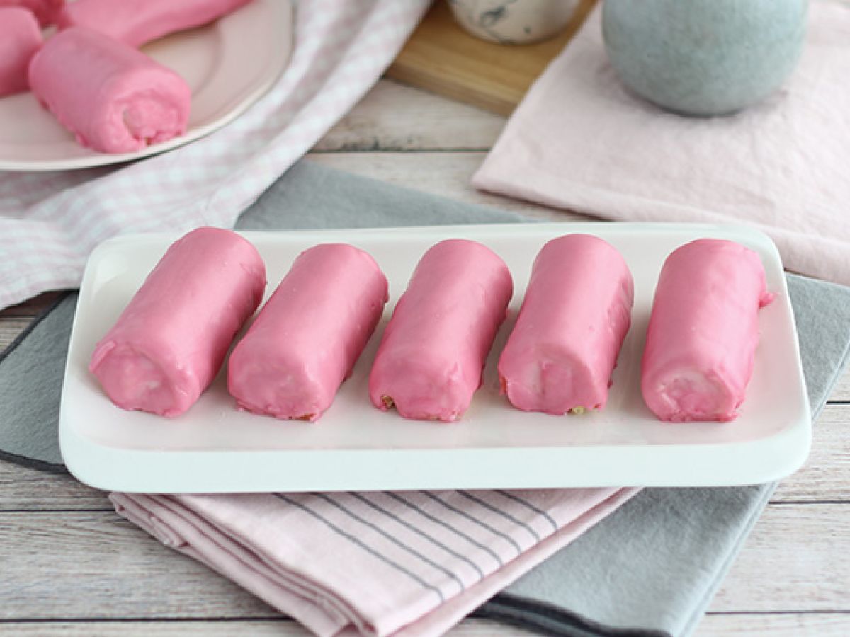 Mini rullar med jordgubbar, Rosa pantrar - foto 2