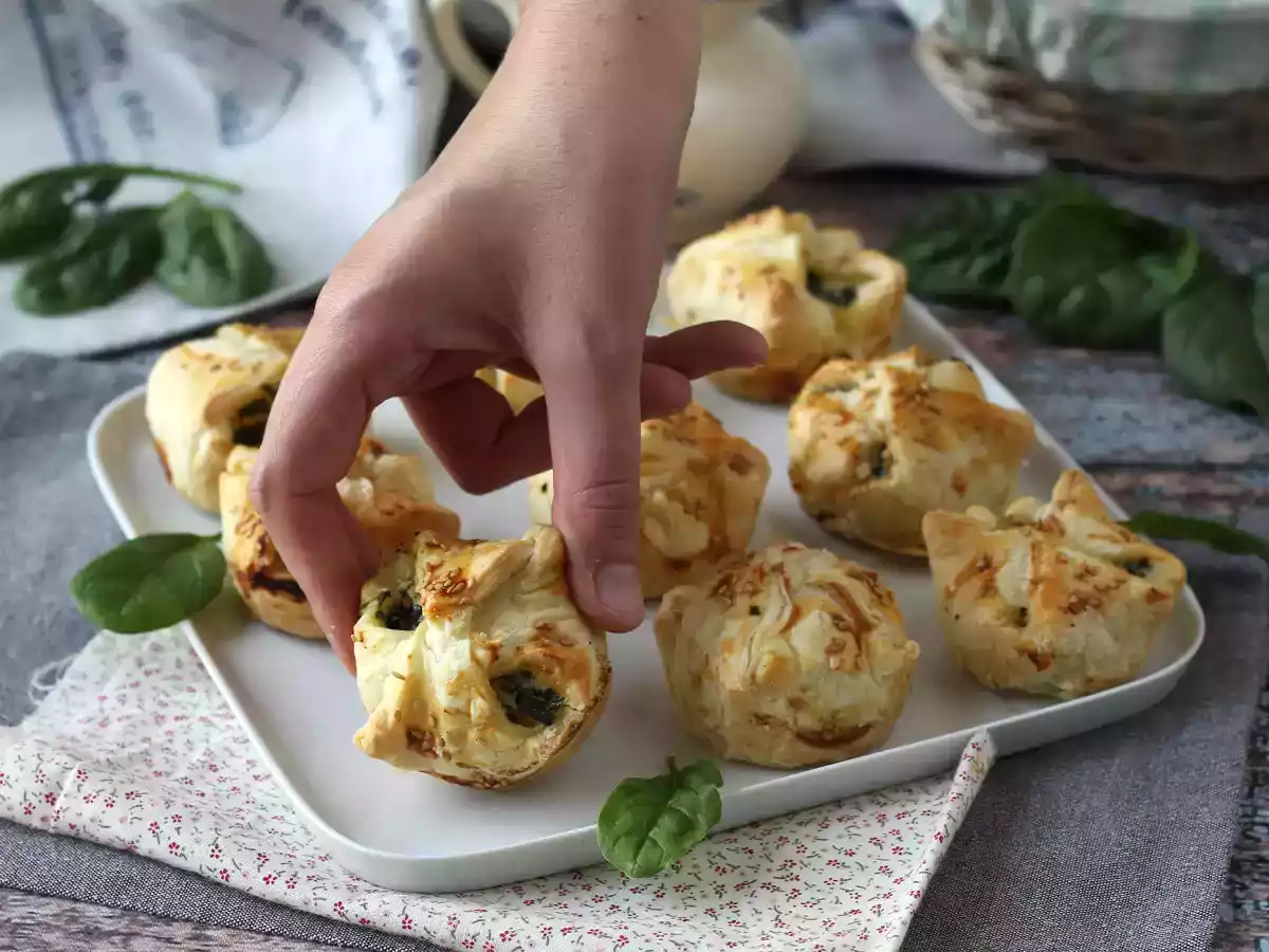 Mini smördegsbakelser med spenat och getost - foto 3