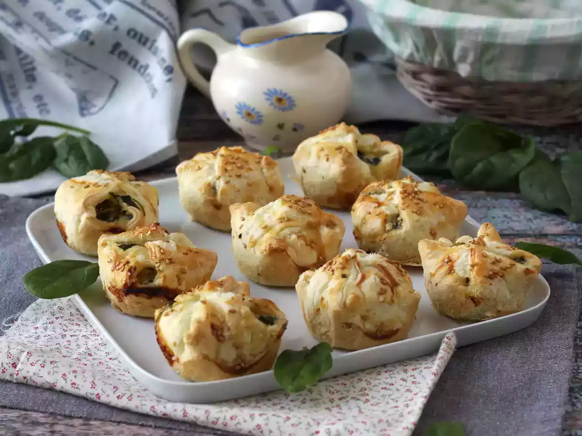 Mini smördegsbakelser med spenat och getost - foto 4