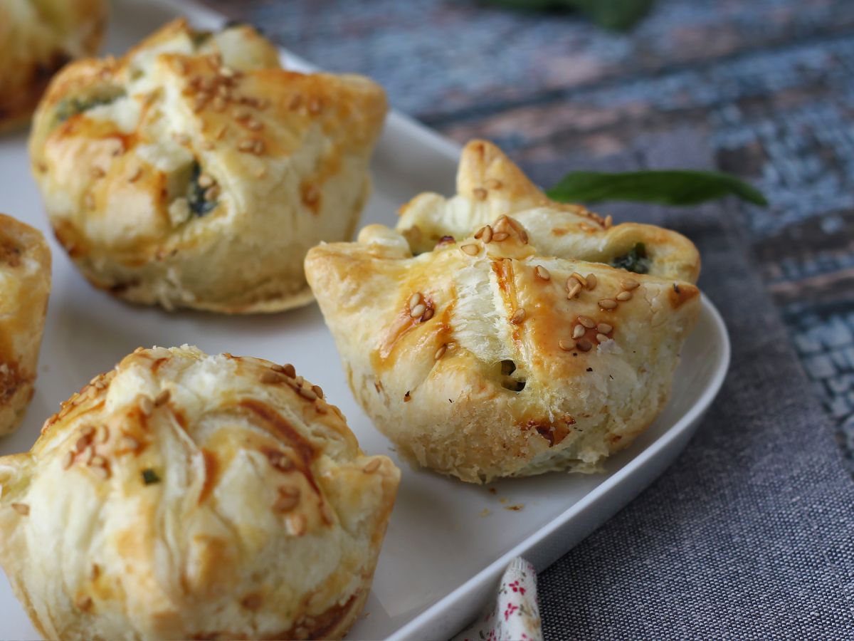 Mini smördegsbakelser med spenat och getost - foto 7