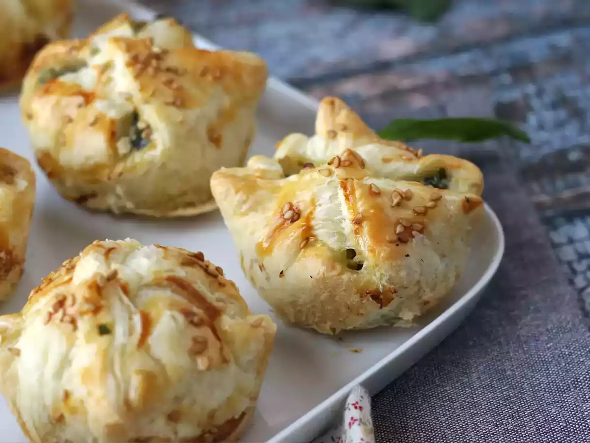 Mini smördegsbakelser med spenat och getost - foto 7