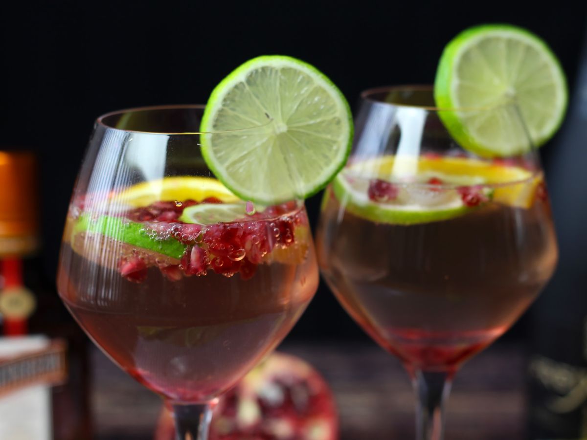 Mousserande vin sangria: den uppfriskande stjärnan på festligheterna - foto 5