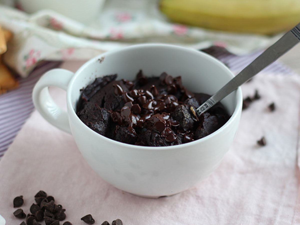 Mug cake med choklad och jordnötssmör i mikrovågsugnen på 1 minut. - foto 5