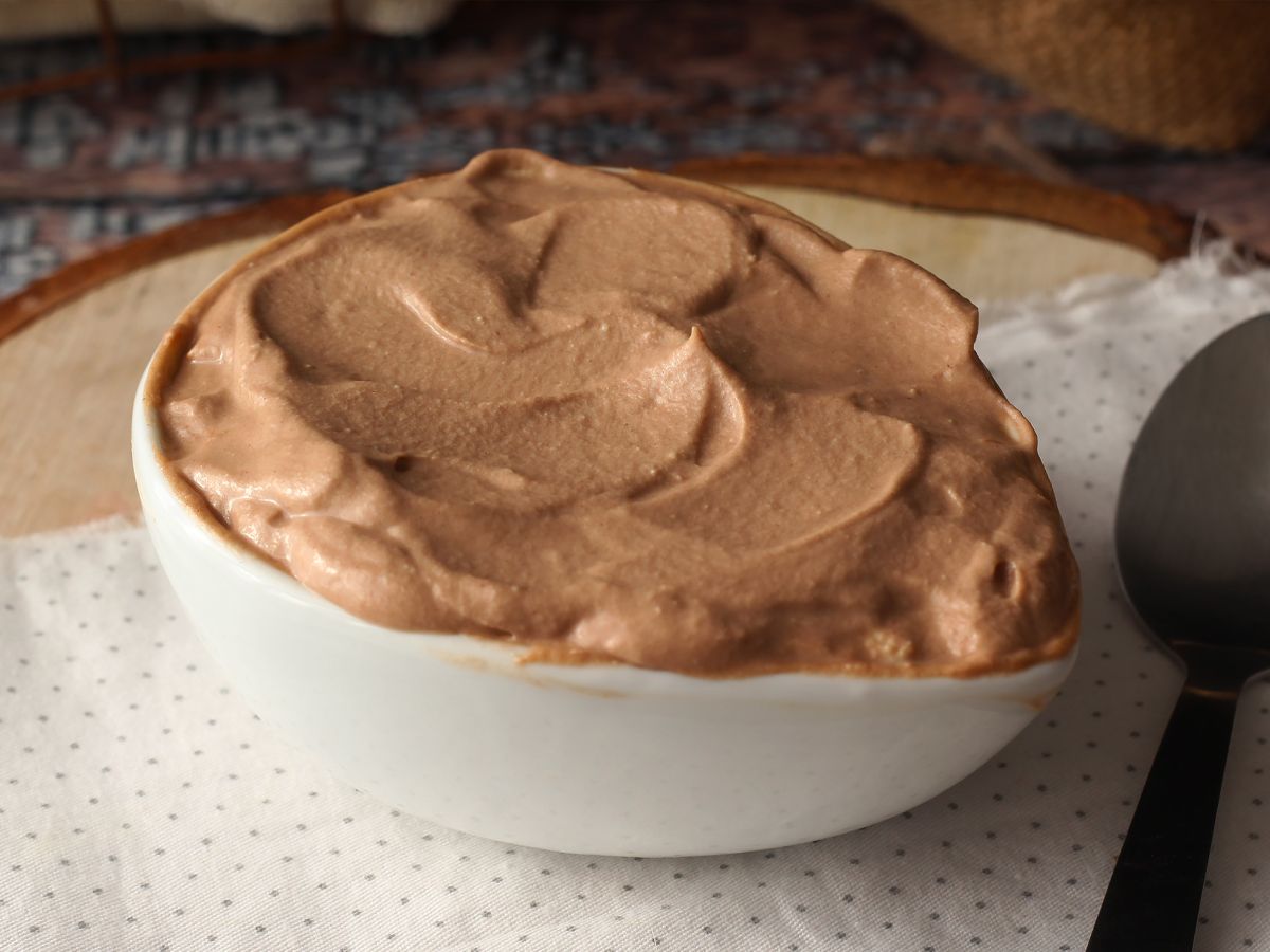Nutella-grädde, perfekt för att toppa tårtor och lagerkakor - foto 2