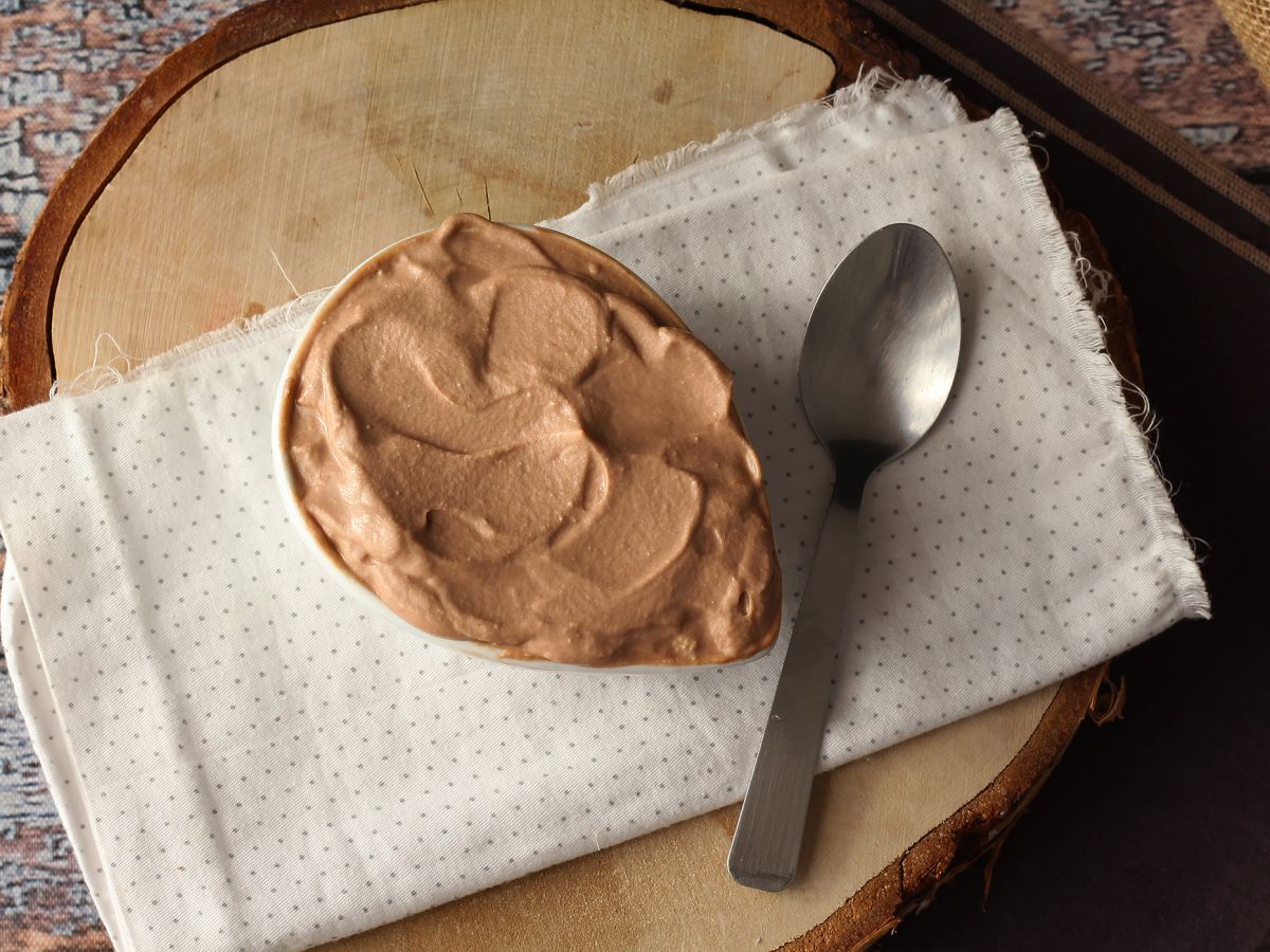 Nutella-grädde, perfekt för att toppa tårtor och lagerkakor - foto 3