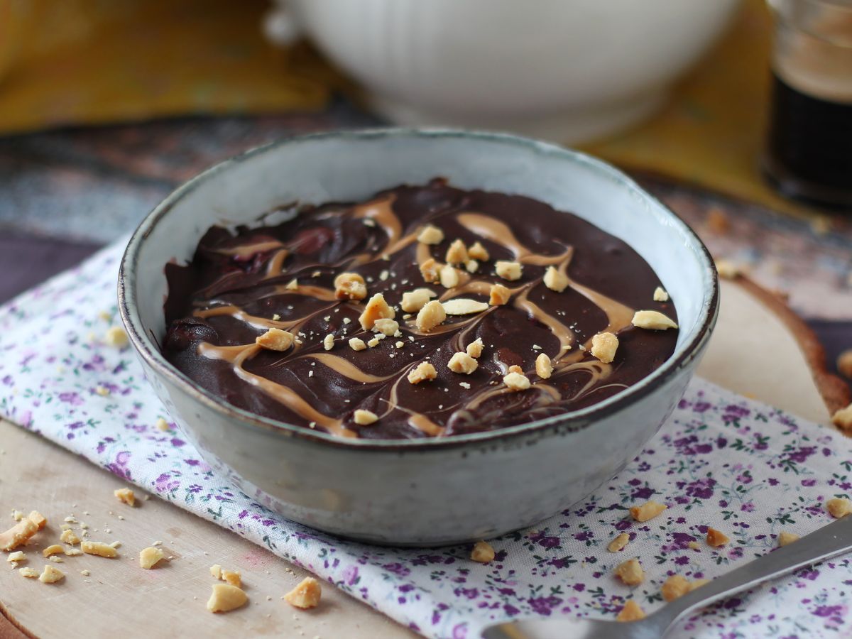 Overnight oats med röd frukt och choklad, en hälsosam och mättande frukost! - foto 6