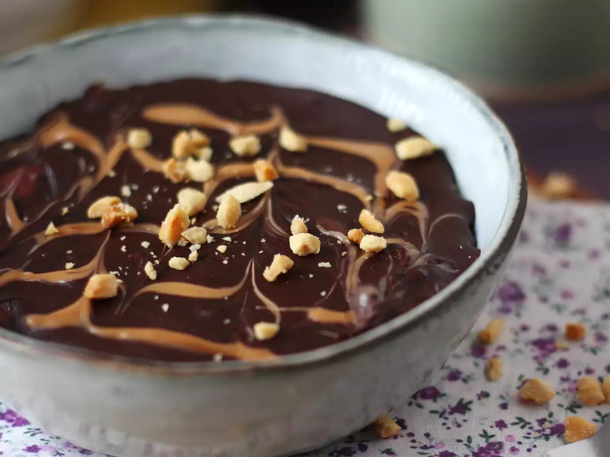 Overnight oats med röda bär och choklad – en hälsosam och mättande frukost! - foto 4