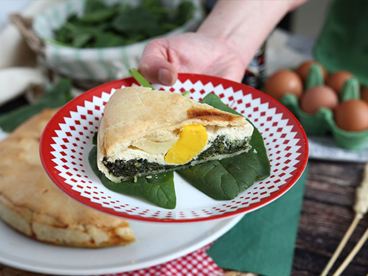 Paj med spenat, ricotta och ägg - italiensk Torta Pasqualina - foto 2