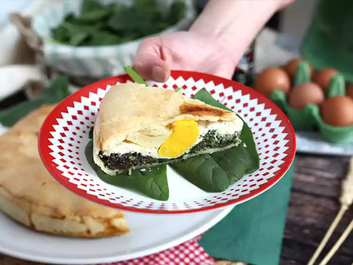 Paj med spenat, ricotta och ägg - italiensk Torta Pasqualina - foto 2
