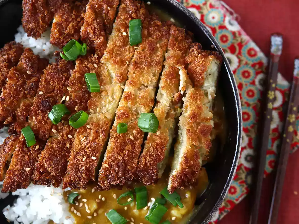 Panerad aubergine med pankoströbröd, katsu-liknande japansk curry men vegetarisk - foto 3