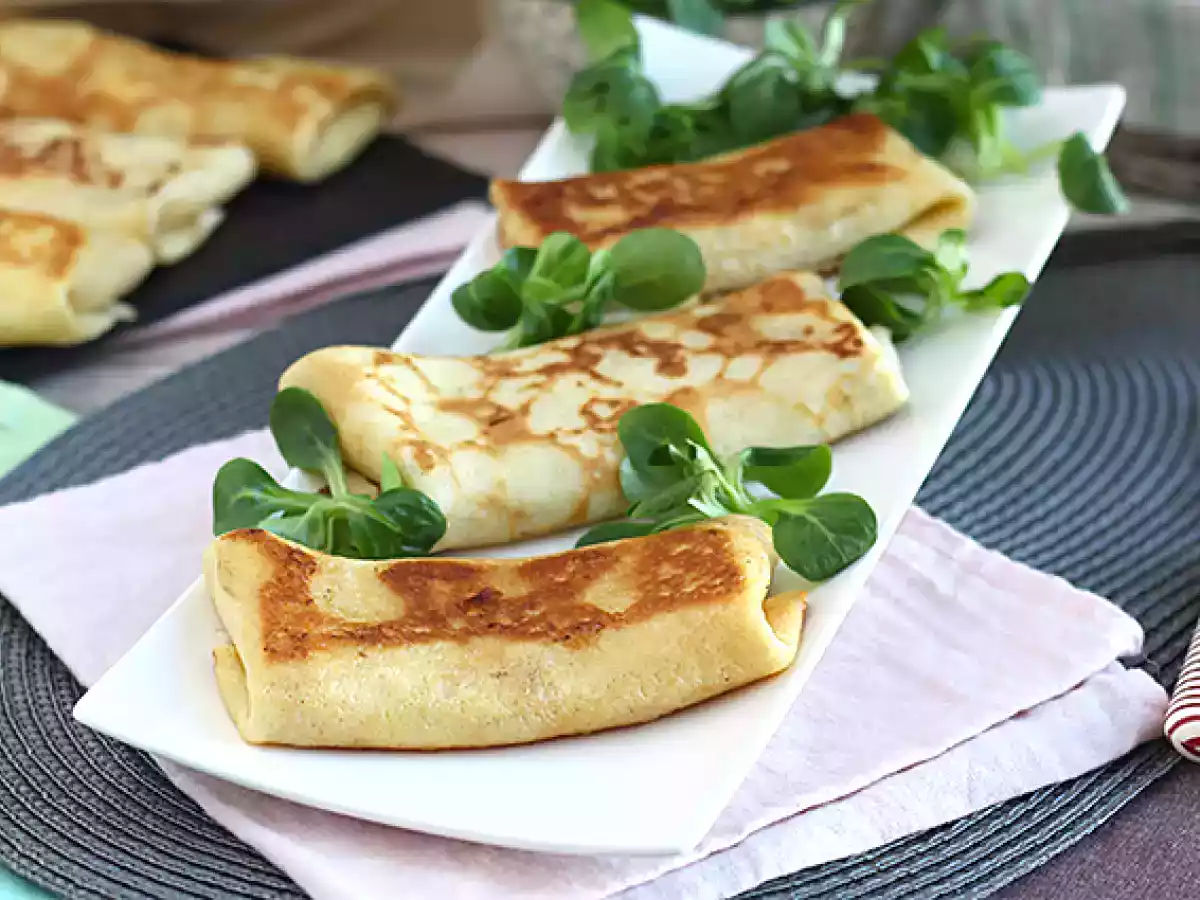 Pannkakor fyllda med béchamelsås, ost och skinka - foto 2
