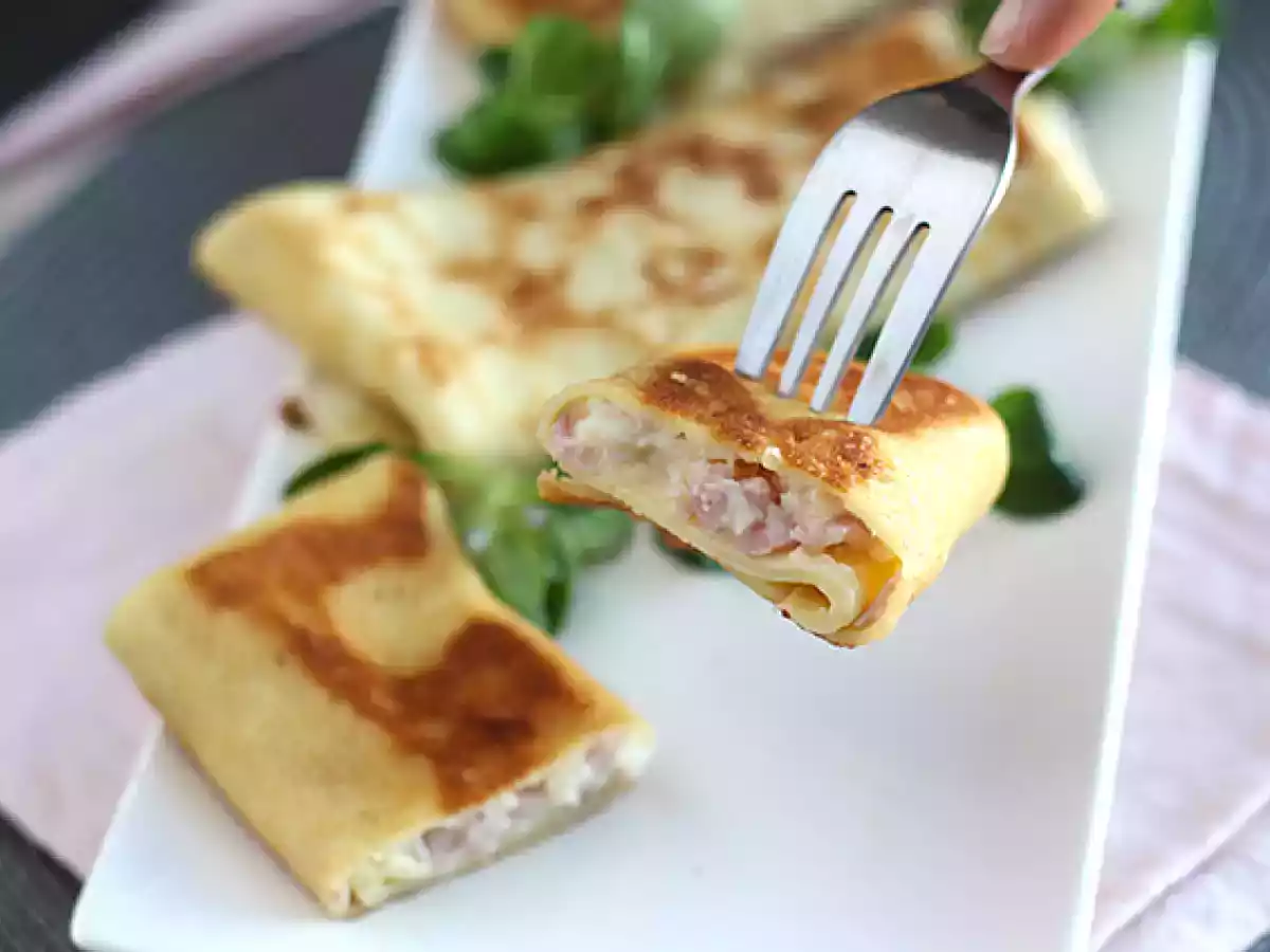 Pannkakor fyllda med béchamelsås, ost och skinka - foto 5