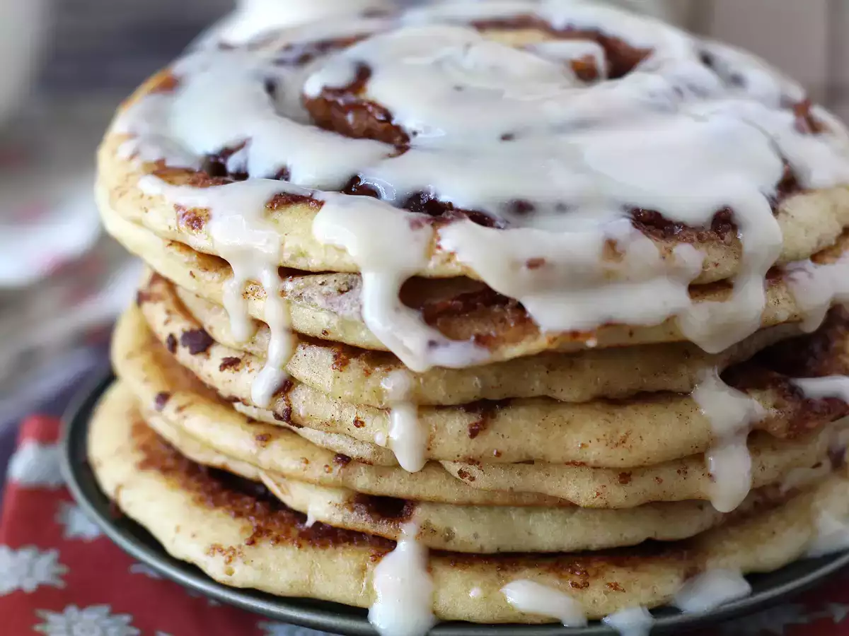 Pannkakor med kanelbullar, för dem som älskar kanel