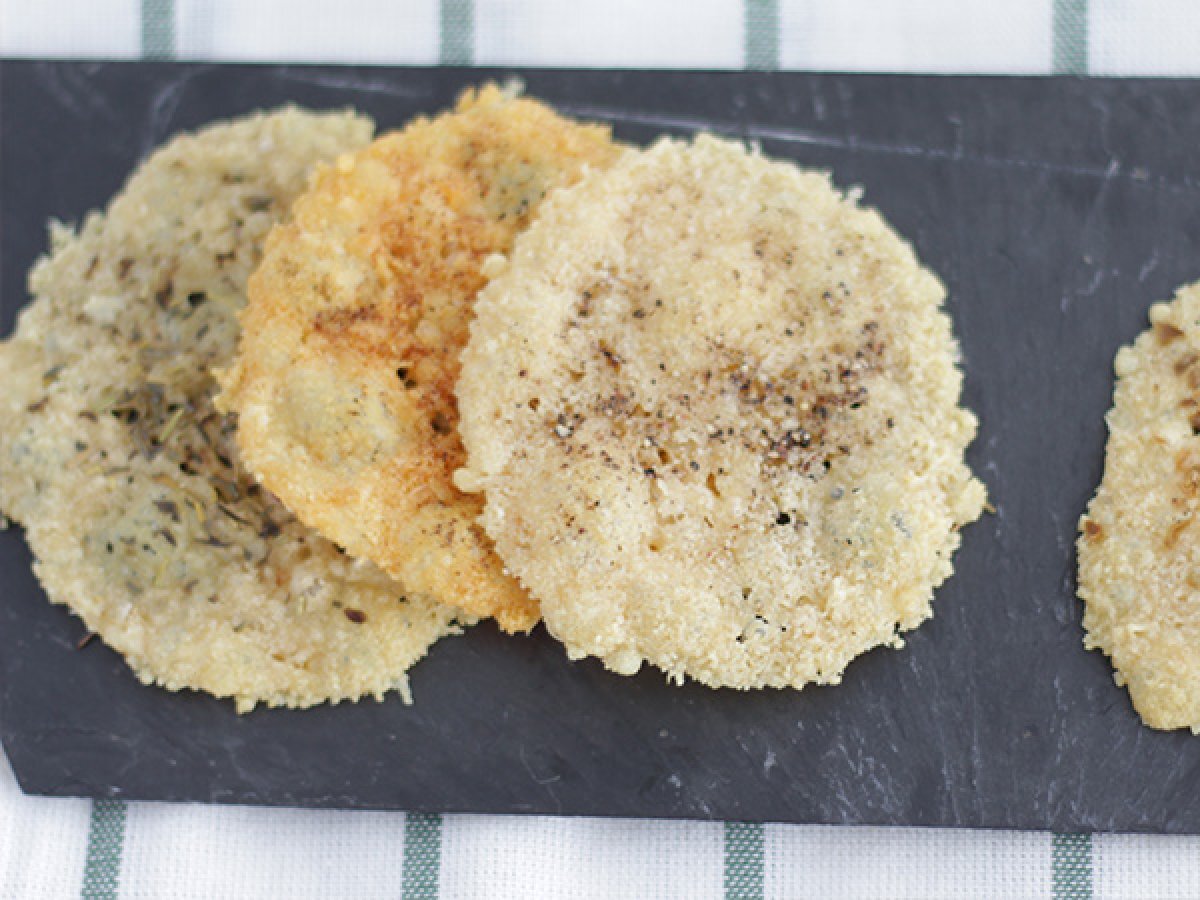 Parmesanchips med örter och kryddor - foto 3