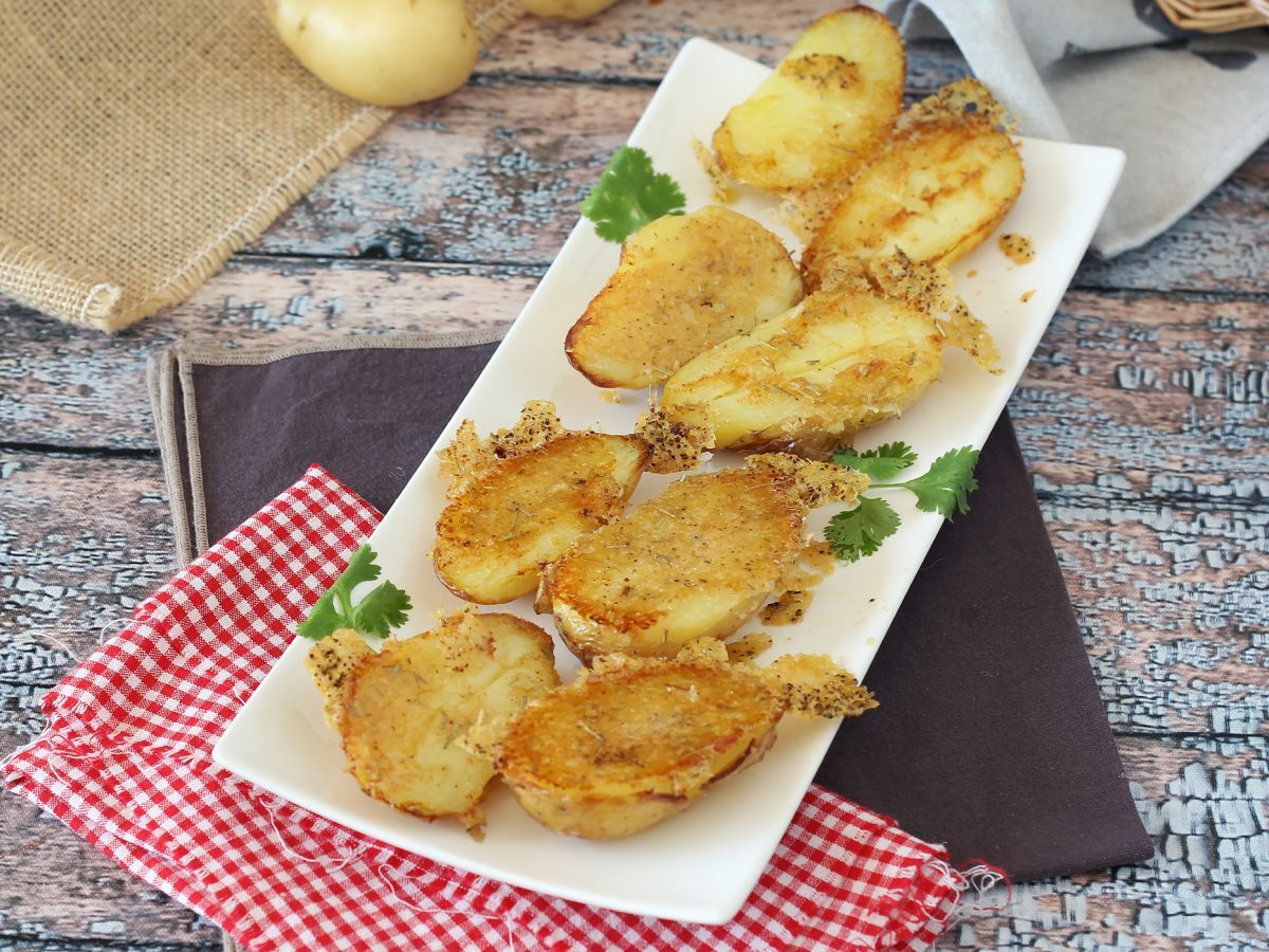 Parmesanpotatis, mjuk på insidan och krispig på utsidan! - foto 3