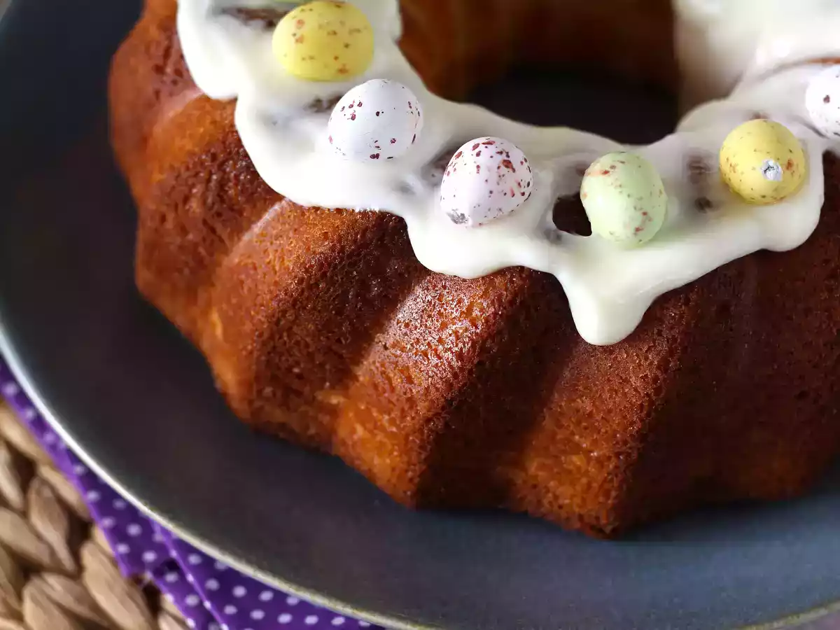 Påskbottentårta med citron och vit choklad - foto 4
