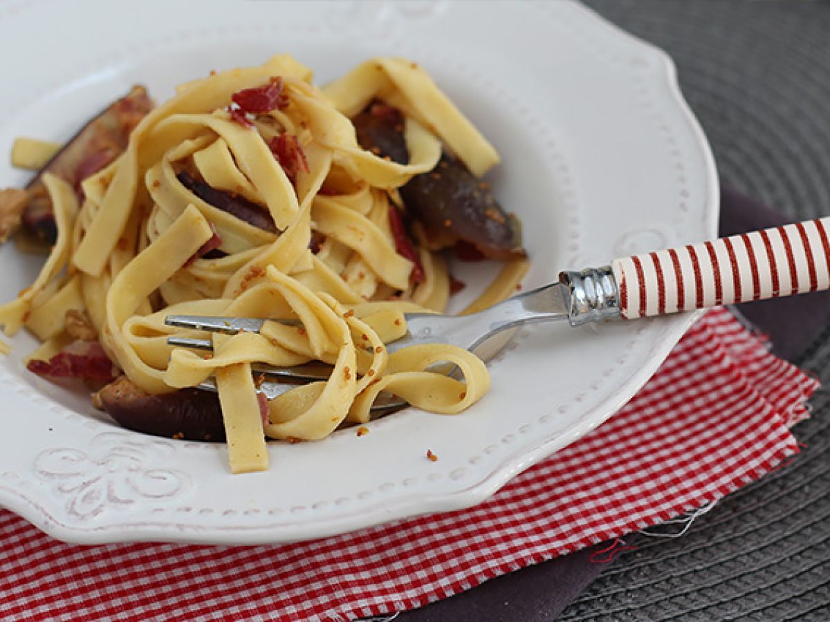 Pasta med fikon och pancetta - foto 4
