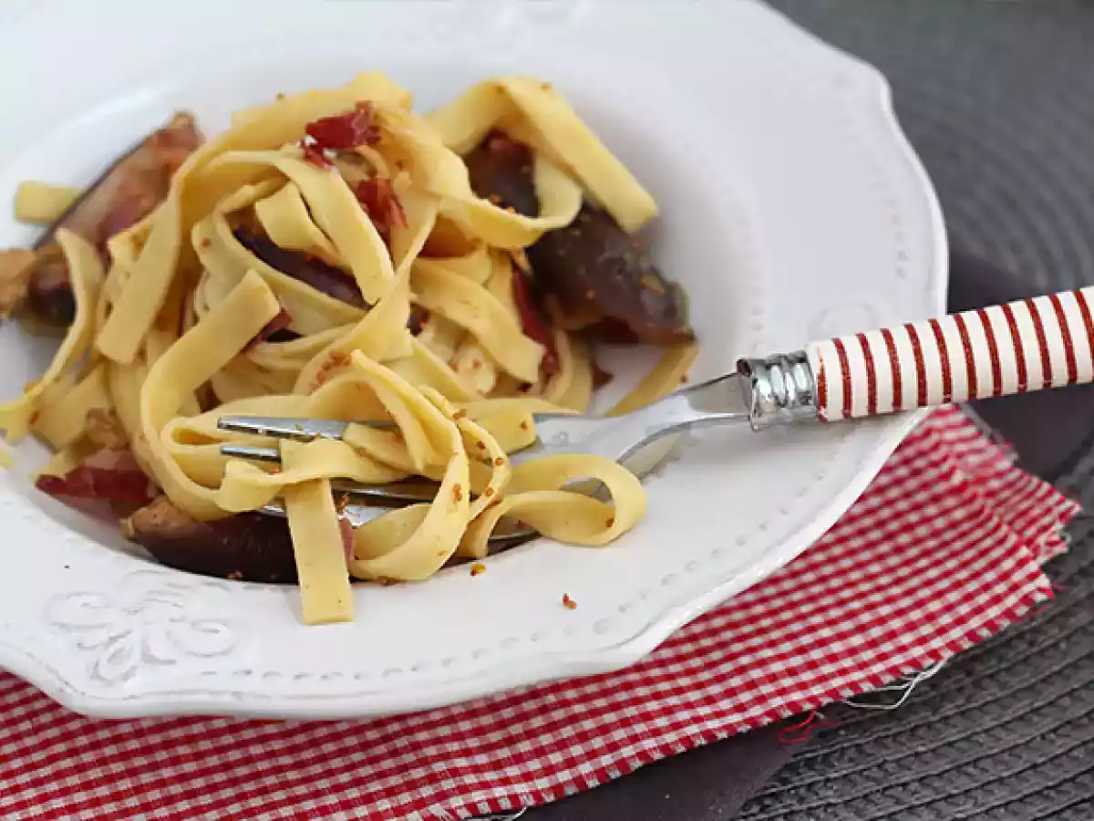 Pasta med fikon och pancetta - foto 4