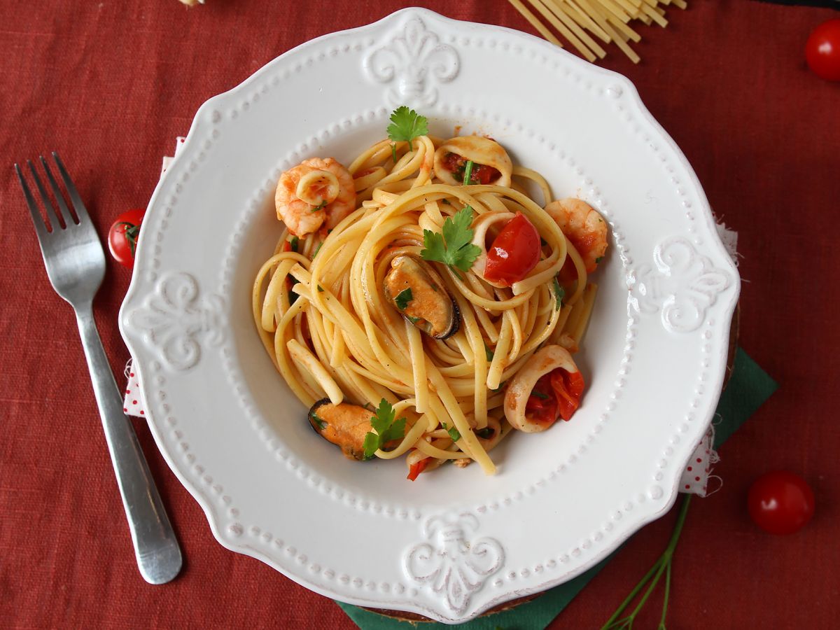 Pasta med frysta skaldjur - en välsmakande och snabb rätt - foto 5