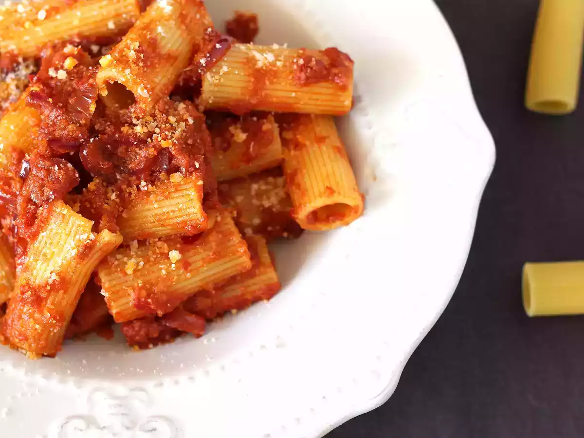 Pasta med 'Nduja, en lättlagad pastarätt från Kalabrien - foto 2