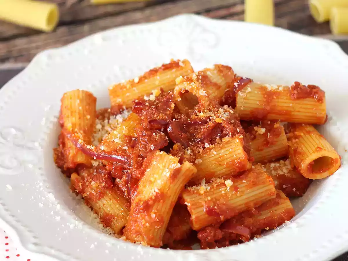 Pasta med 'Nduja, en lättlagad pastarätt från Kalabrien - foto 3