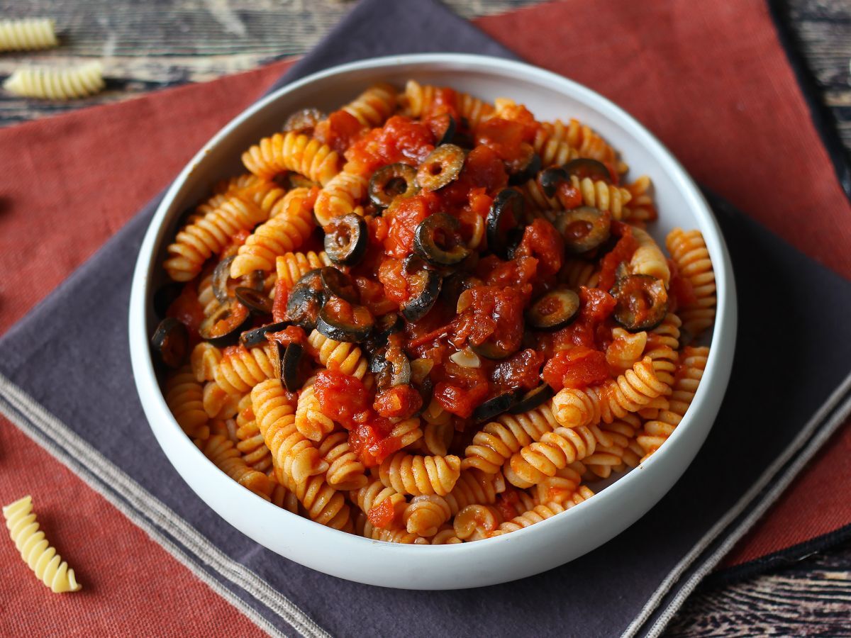 Pasta med olivsås: ekonomisk, välsmakande och lätt att laga! - foto 3