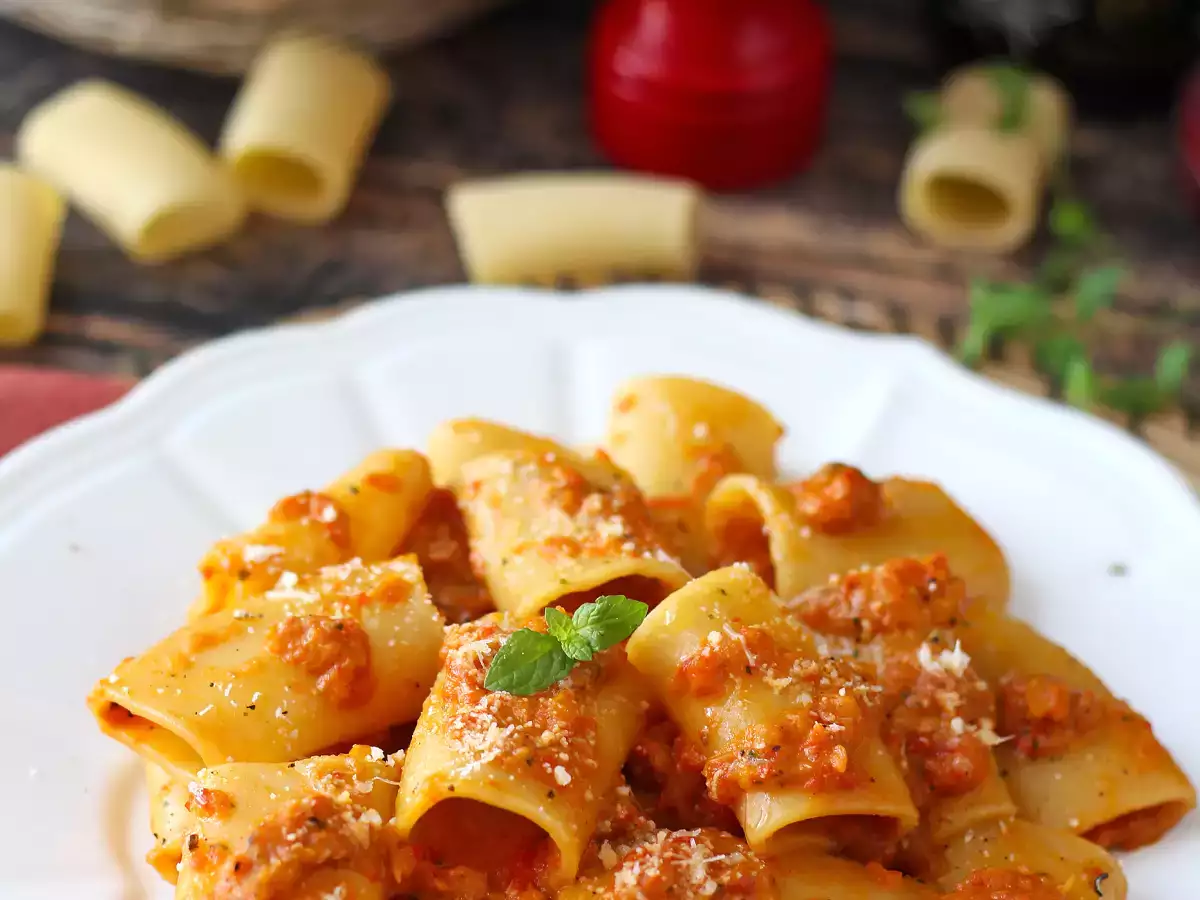 Pasta med paprika och mynta: krämig och aromatisk - foto 6