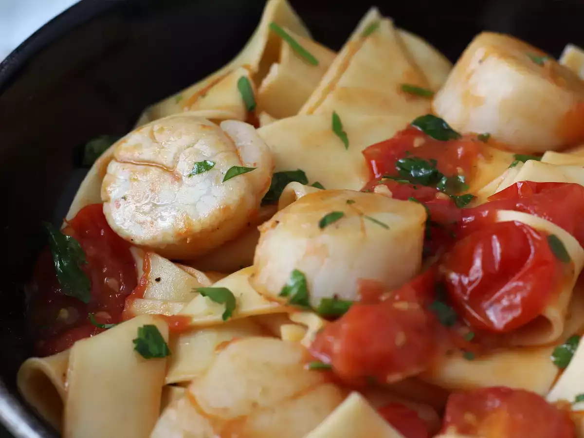 Pasta med pilgrimsmusslor – en elegant pastarätt med smak av havet - foto 3