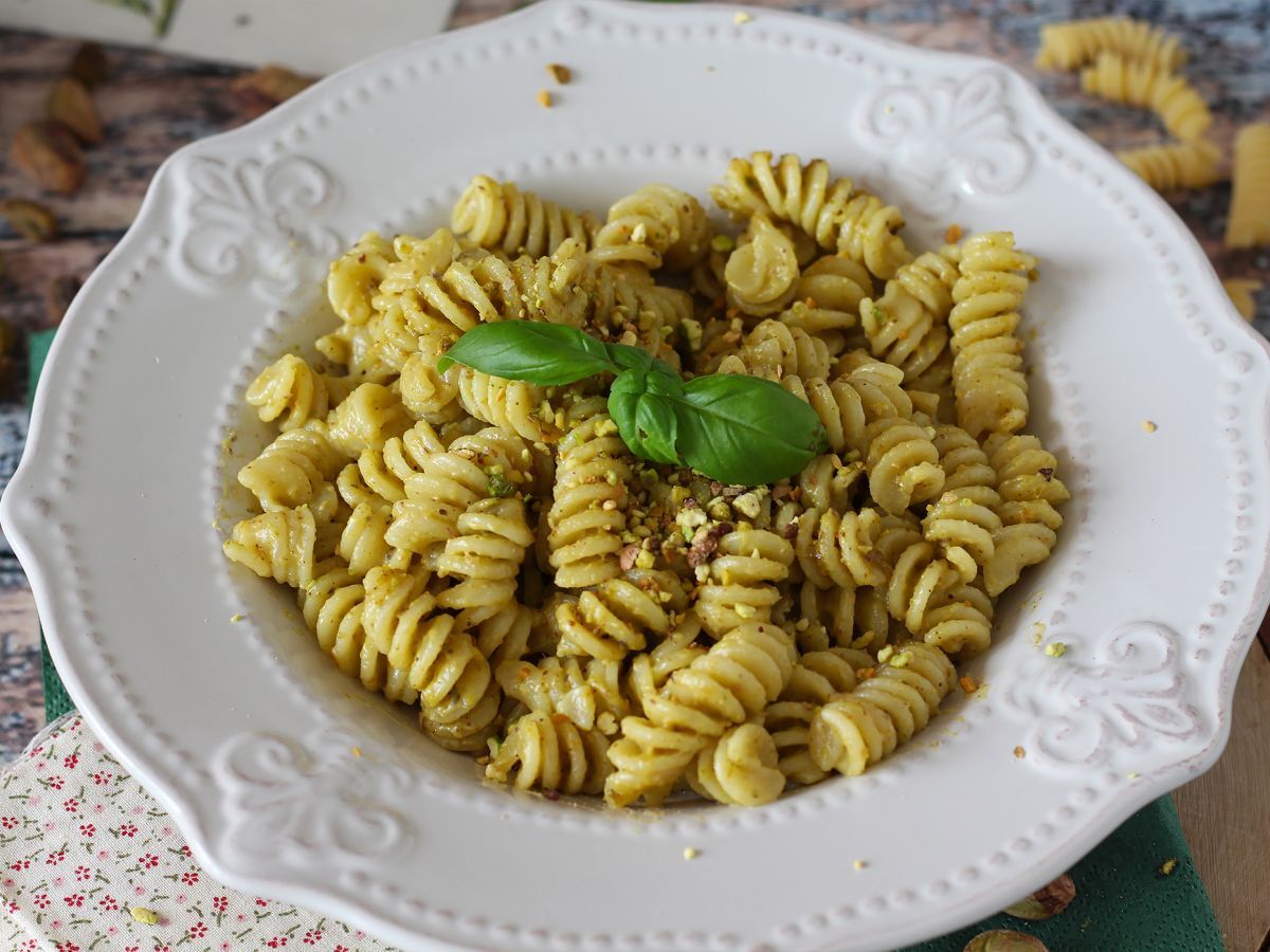Pasta med pistagepesto, en läcker och enkel recept att förbereda - foto 3