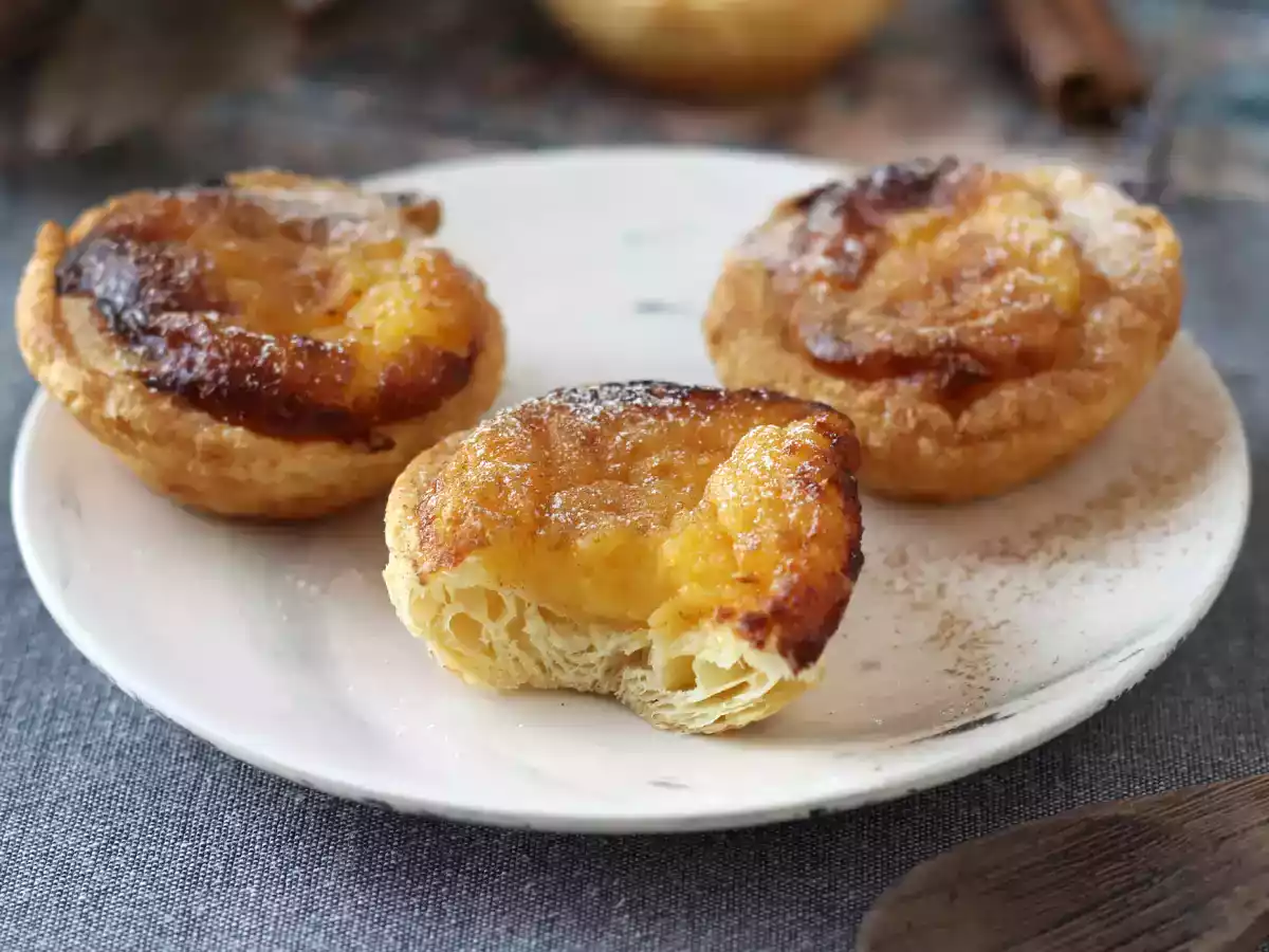 Pastéis de nata i en luftfryser. Det snabba och enkla receptet på den traditionella portugisiska sötsaken.