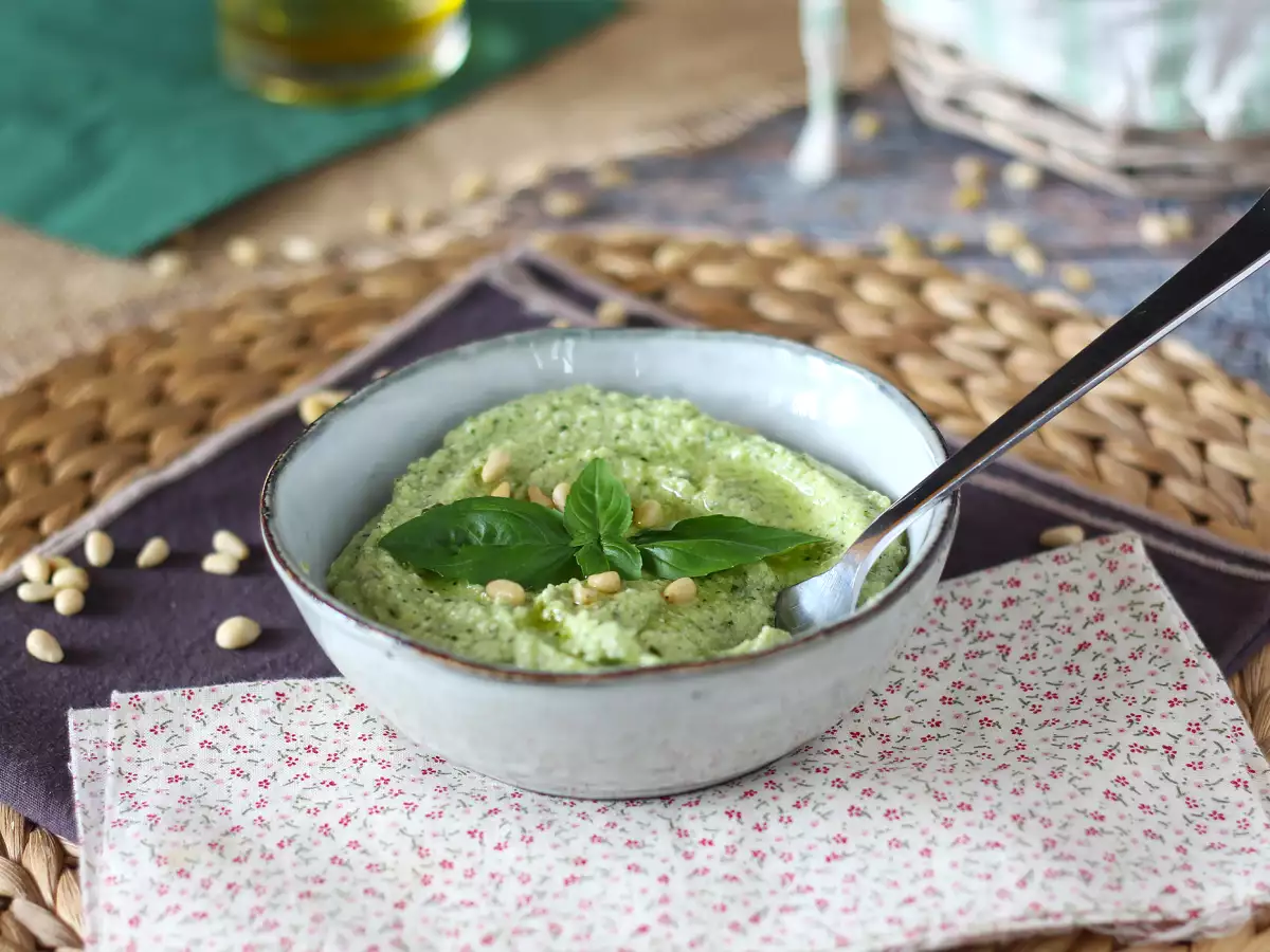 Pesto på zucchini – snabbt och gott, utan tillagning - foto 5