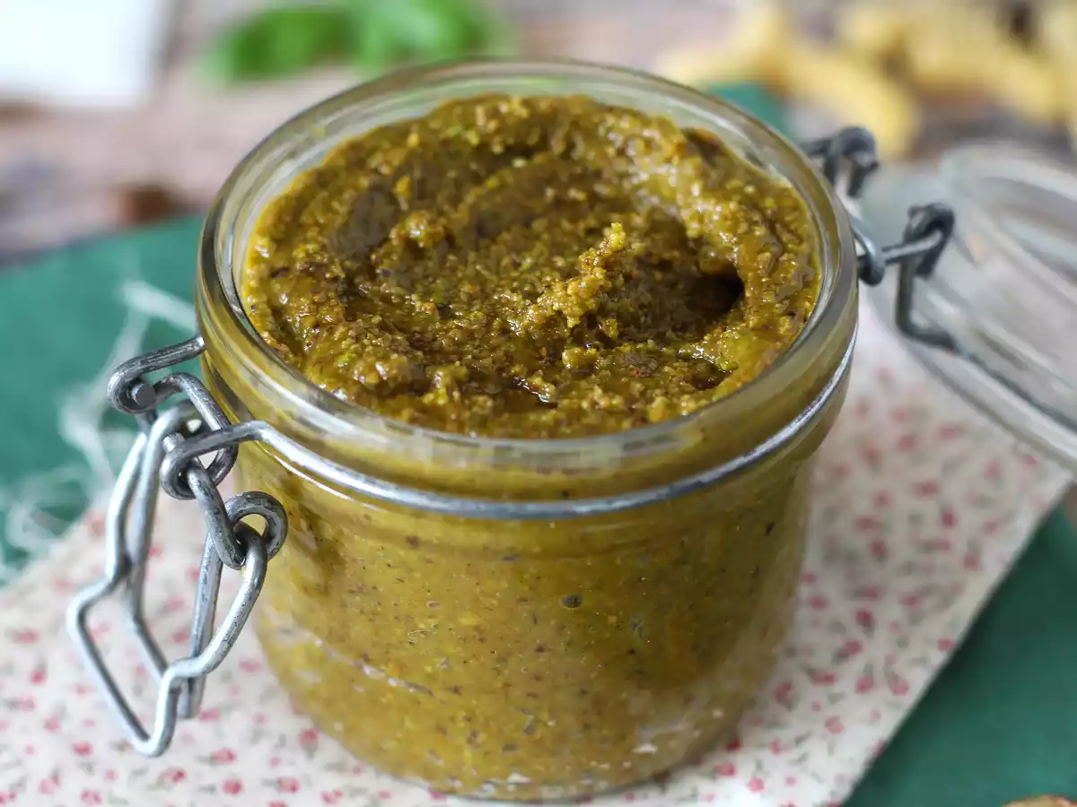 Pistagepesto, en enkel och smakrik sås - foto 2