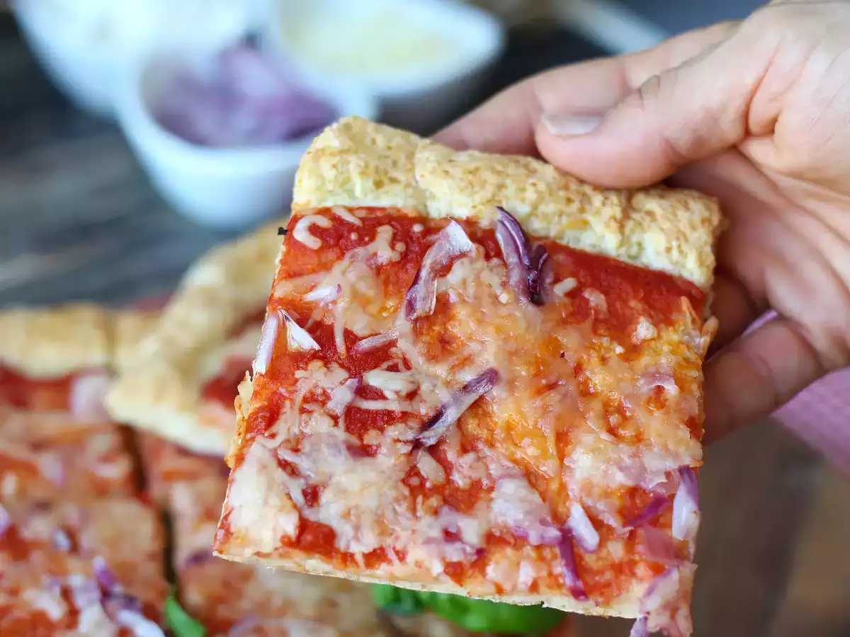 Pizza med cottage cheese