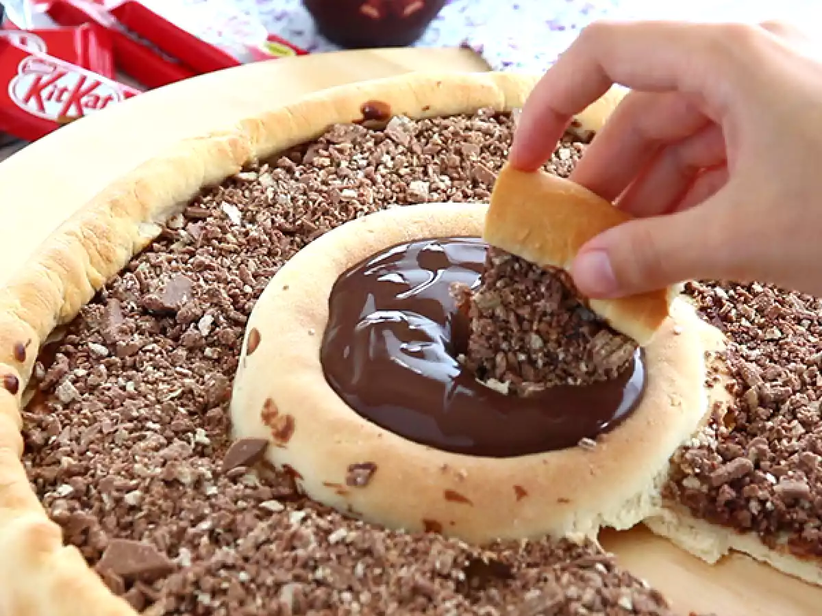 Pizza med Kit Kat och Danette chokladyoghurt - foto 2