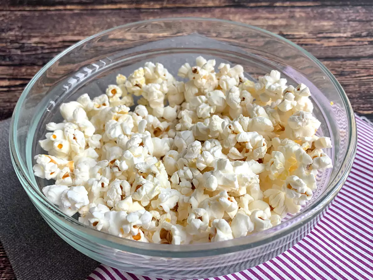 Popcorn i mikrovågsugn utan olja - foto 4