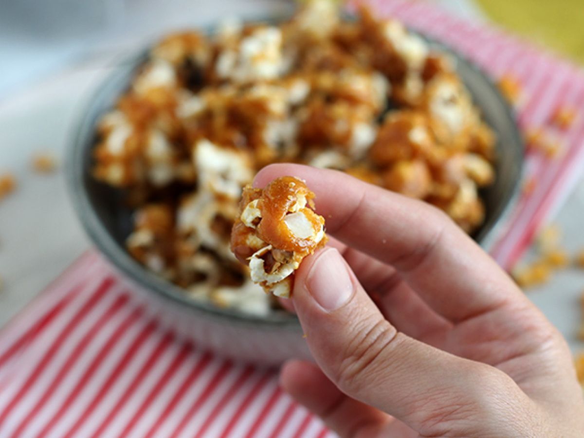 Popcorn med karamell - foto 4