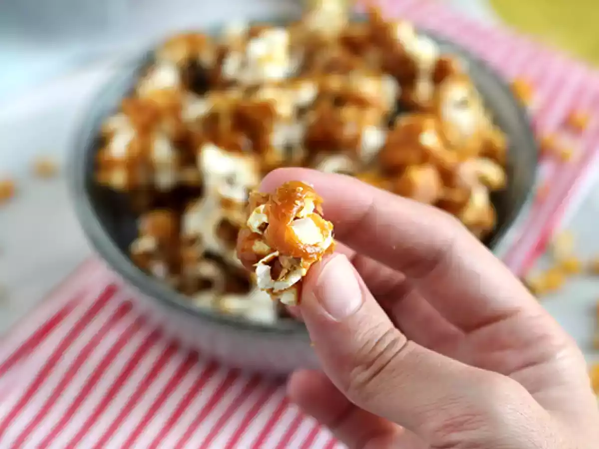 Popcorn med karamell - foto 4