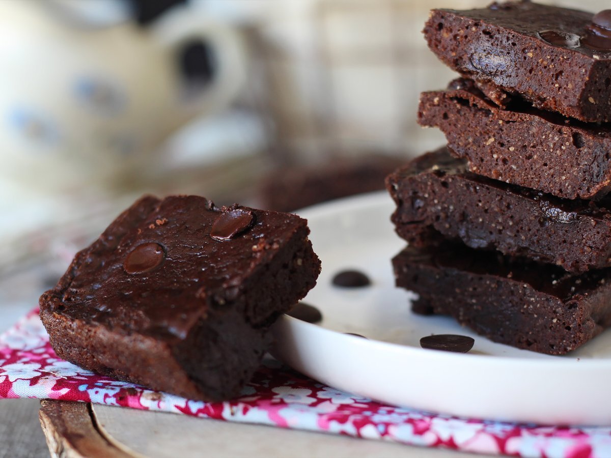 Proteinbrownie med vassle, naturligt glutenfri - foto 2