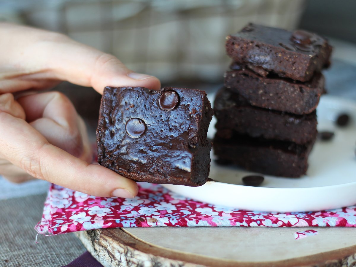 Proteinbrownie med vassle, naturligt glutenfri - foto 7