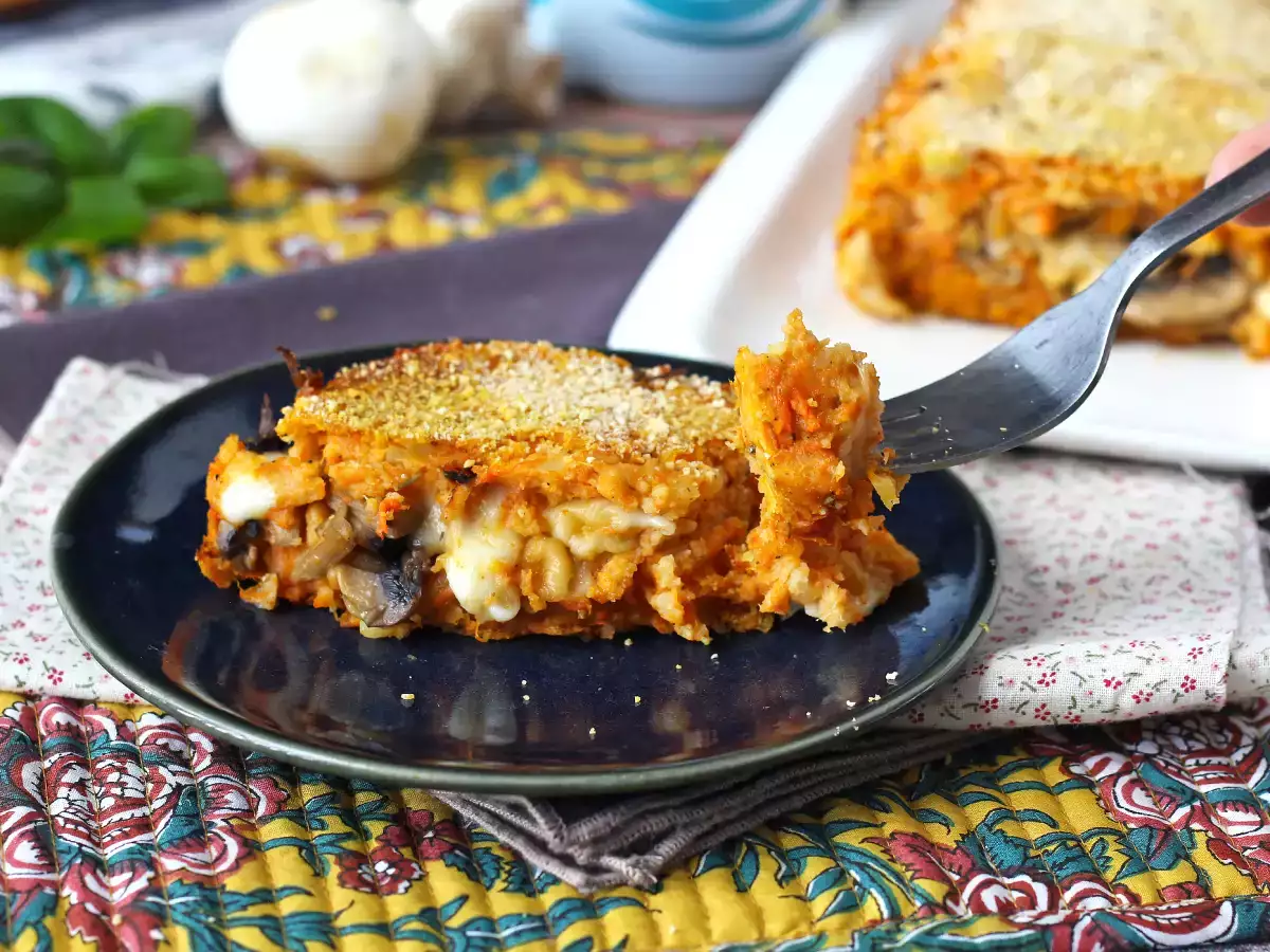 Pumpa köttfärslimpa med svamp och trådig scamorzaost: gott och enkelt bakat recept - foto 2