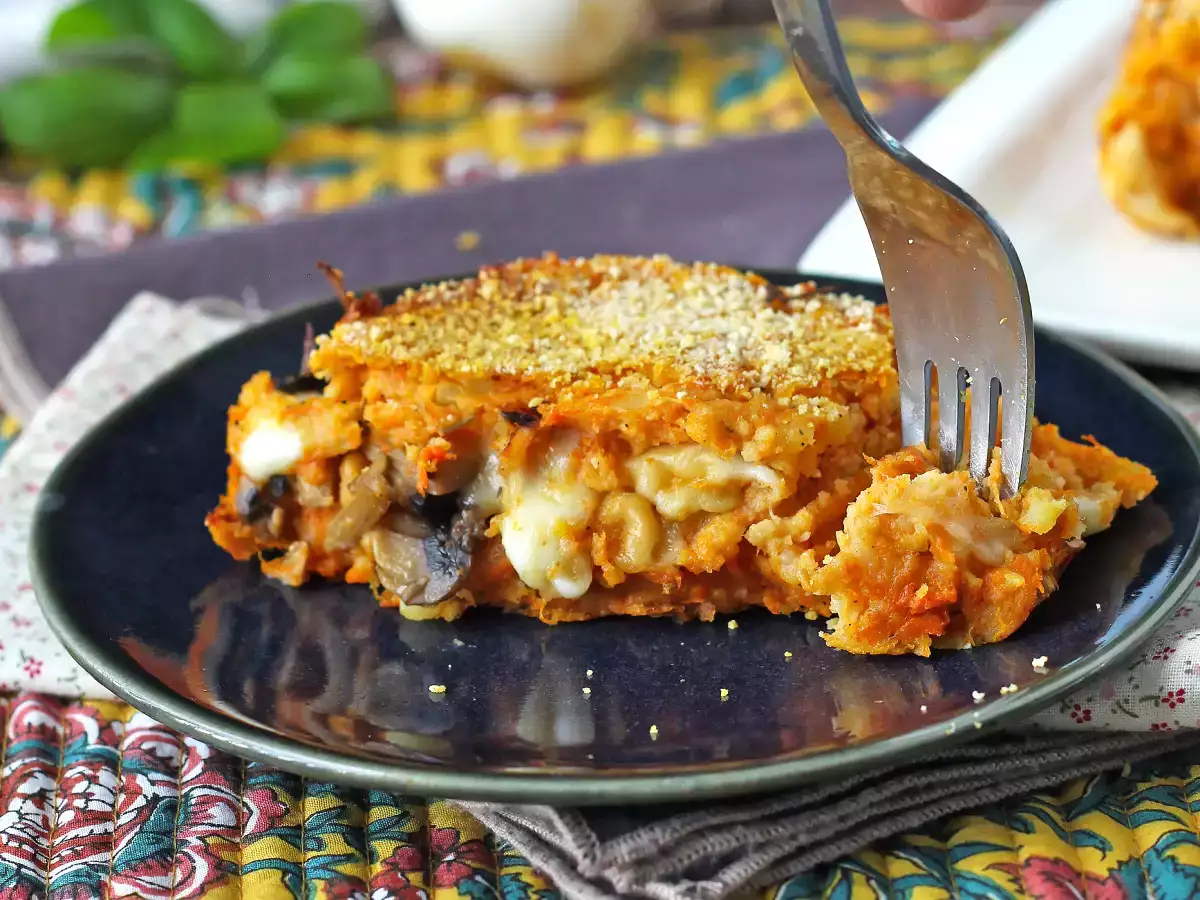 Pumpa köttfärslimpa med svamp och trådig scamorzaost: gott och enkelt bakat recept - foto 6