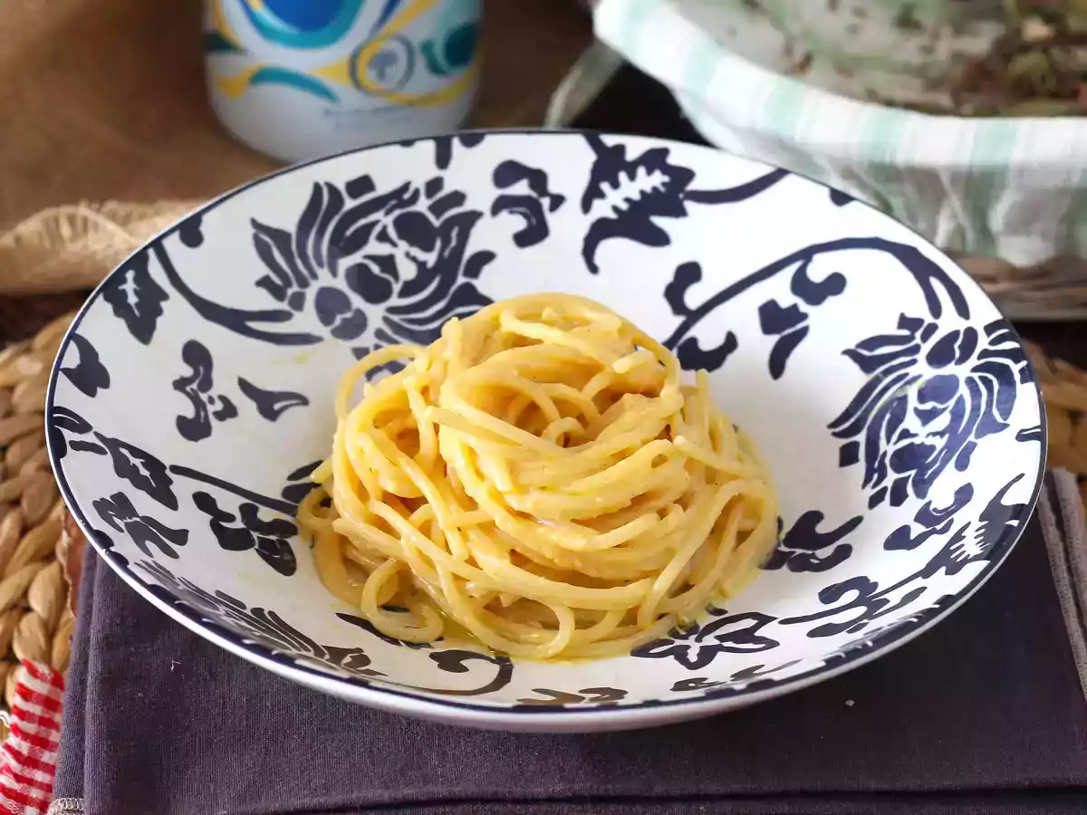 Pumpasås med ricotta, perfekt för att komplettera pasta eller fylla ravioli!