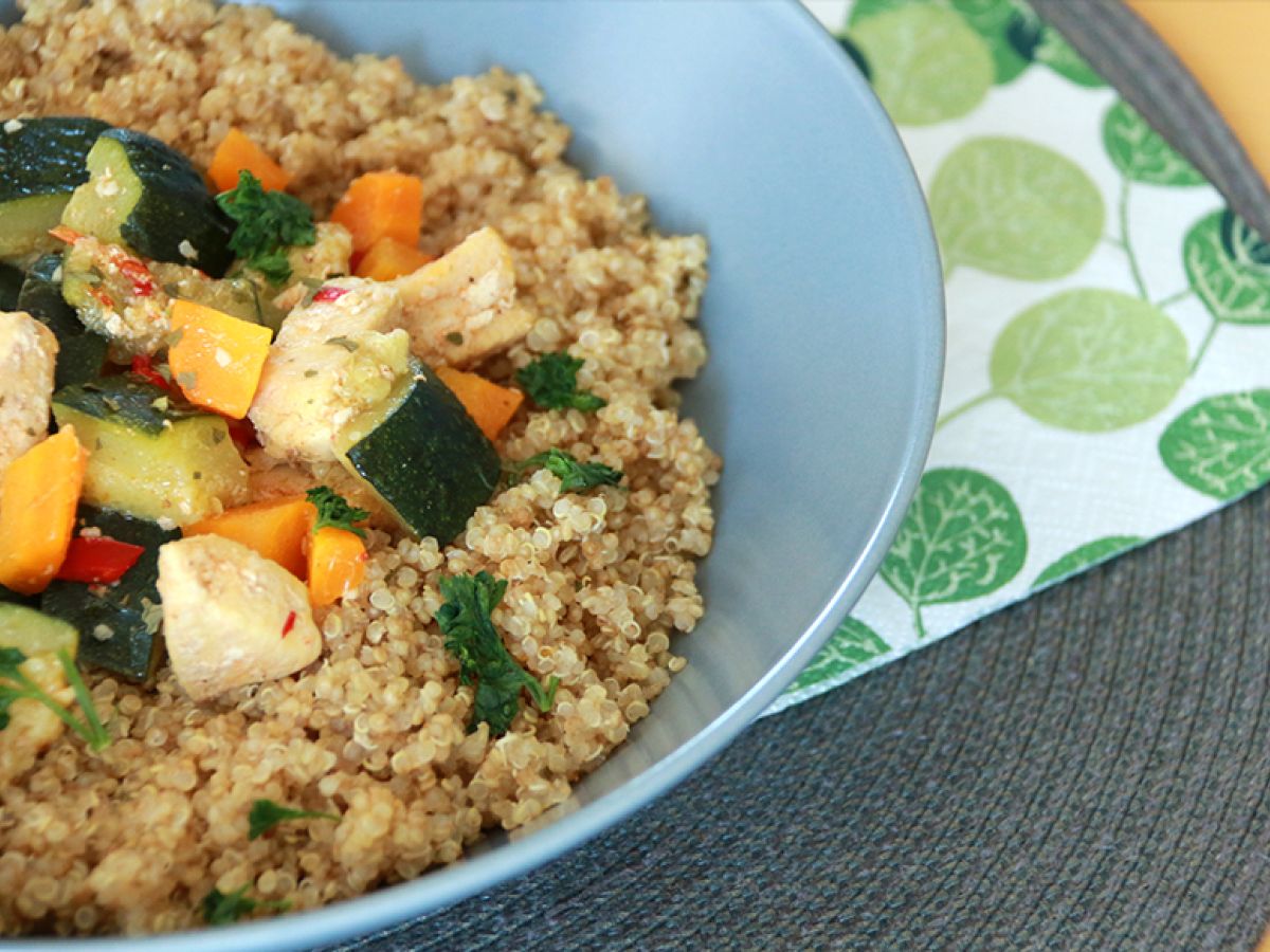 Quinoa med grönsaker och kyckling - foto 2