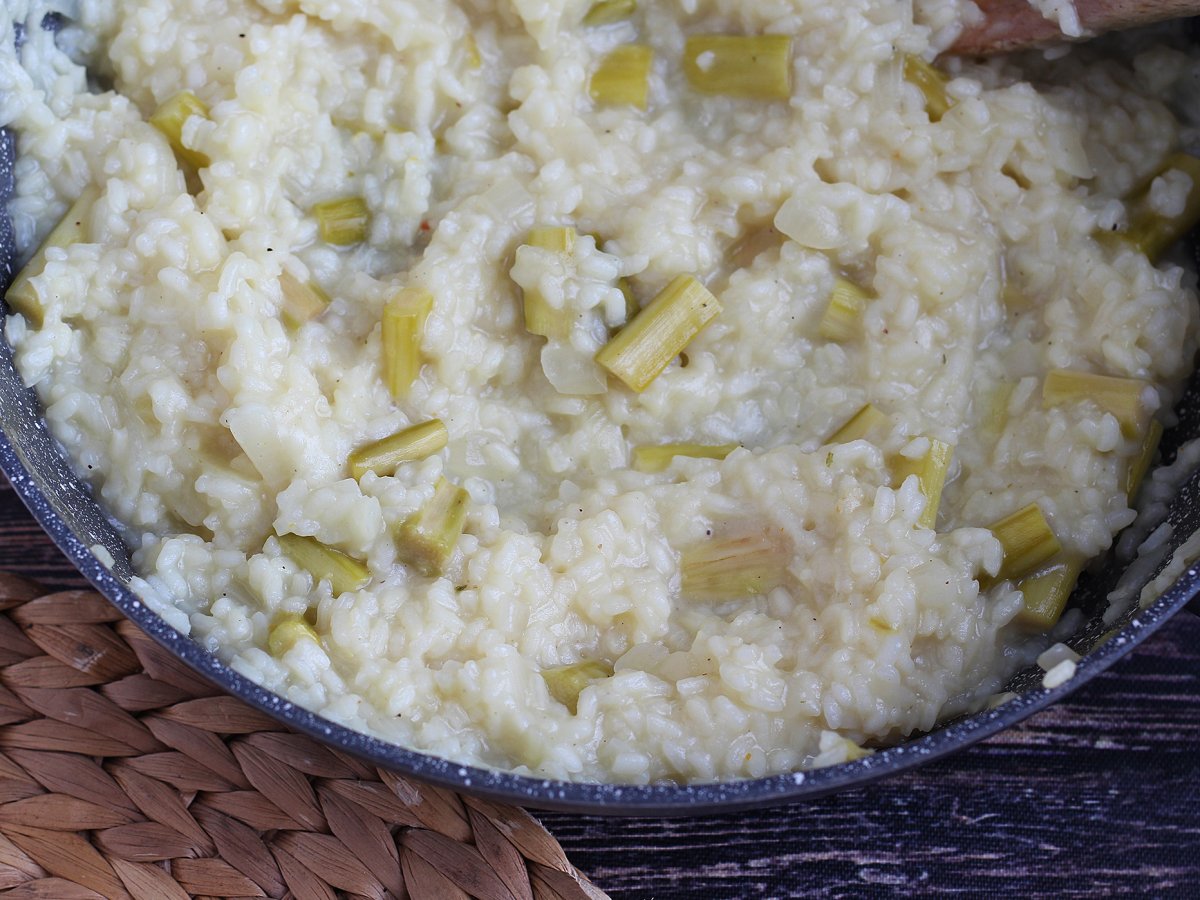 Risotto med grön sparris och parmesan - foto 4