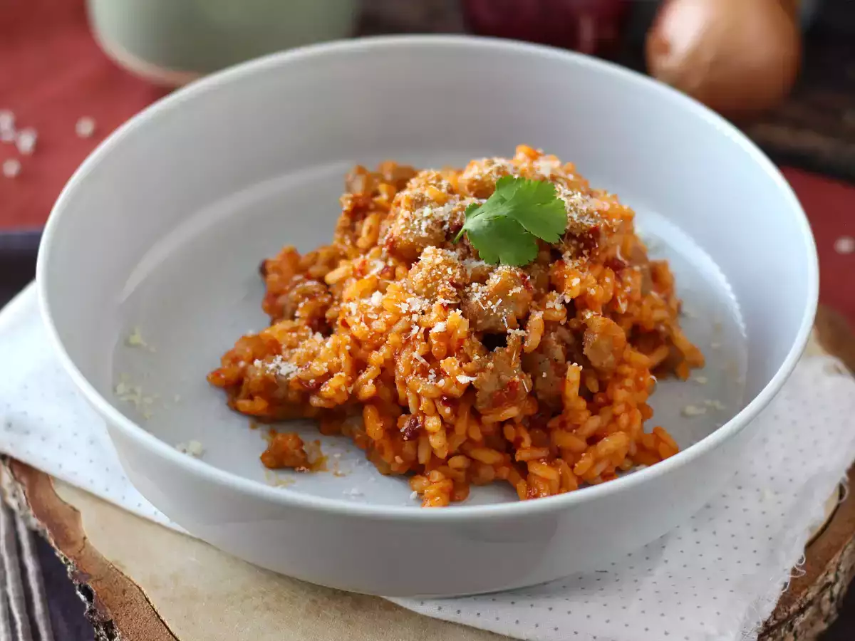 Risotto med ’nduja och salsiccia – en smakrik italiensk risrätt - foto 3